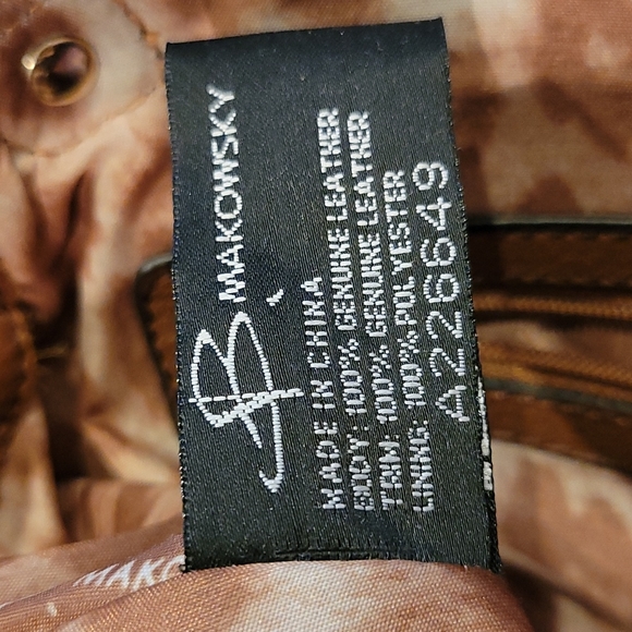 B. Makowsky Genuine Leather Bag - Picture 9 of 10